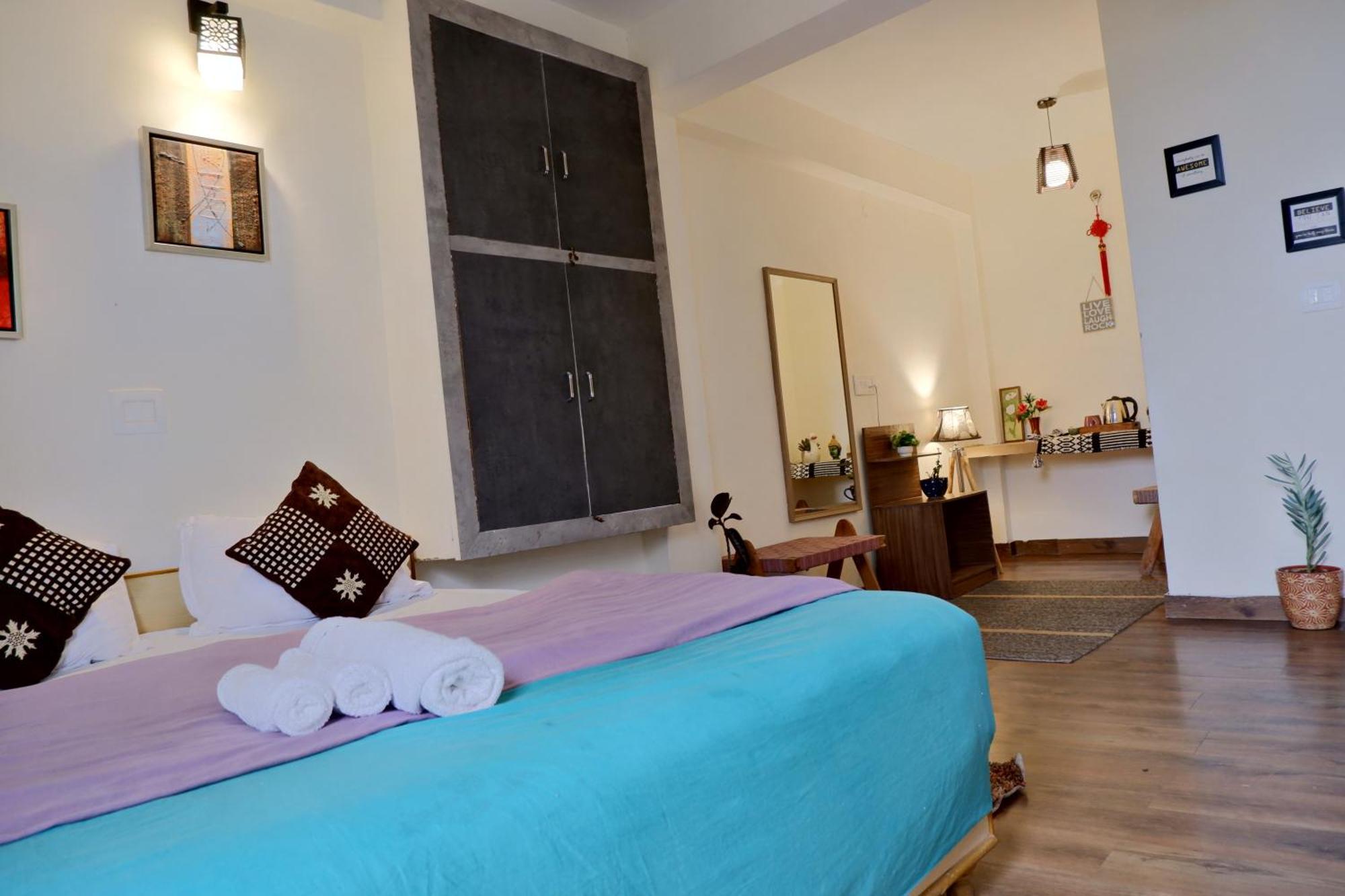 Utopia Hostels Dharamkot Mcleodganj Dharamszala Kültér fotó