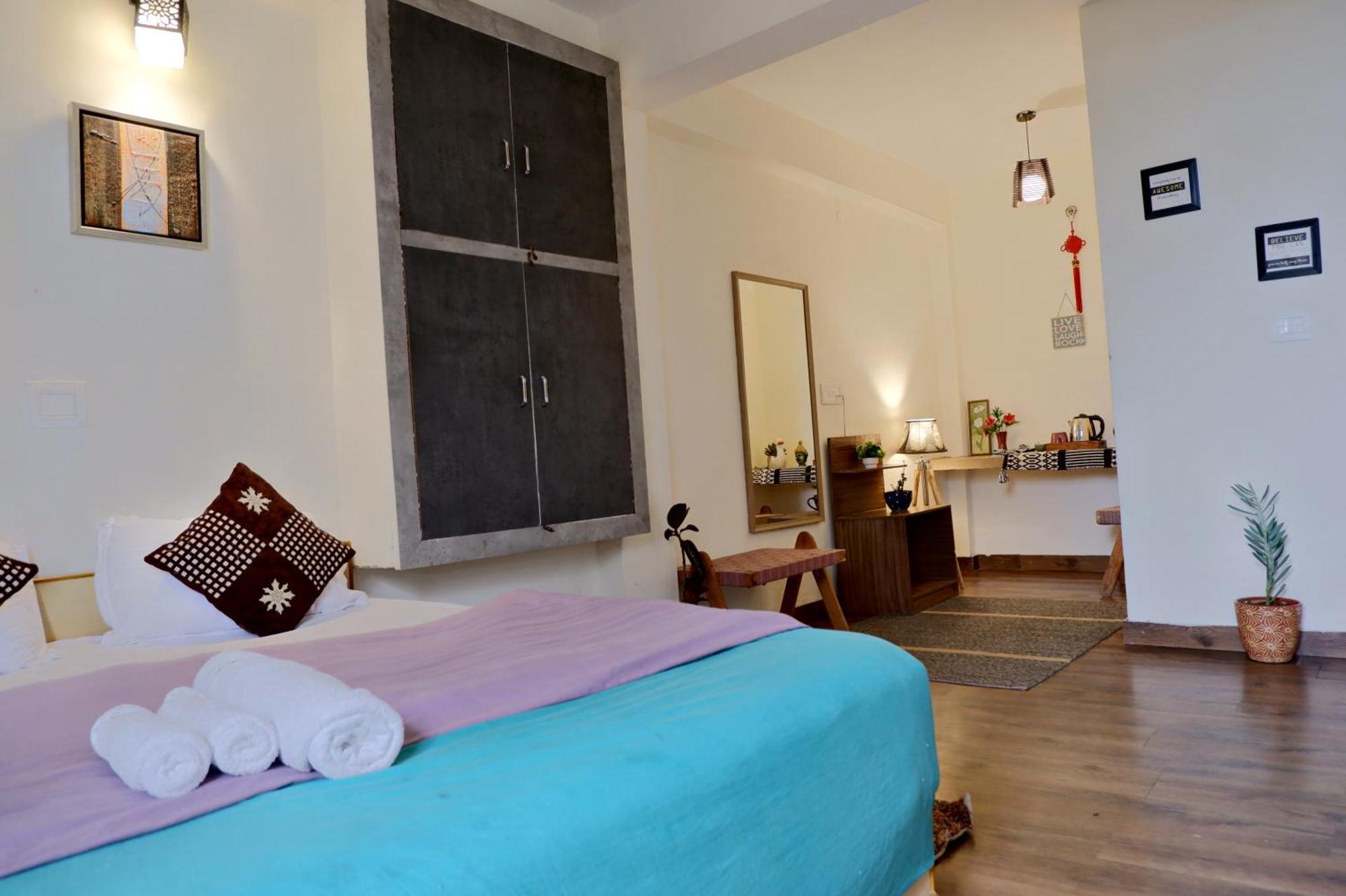 Utopia Hostels Dharamkot Mcleodganj Dharamszala Kültér fotó