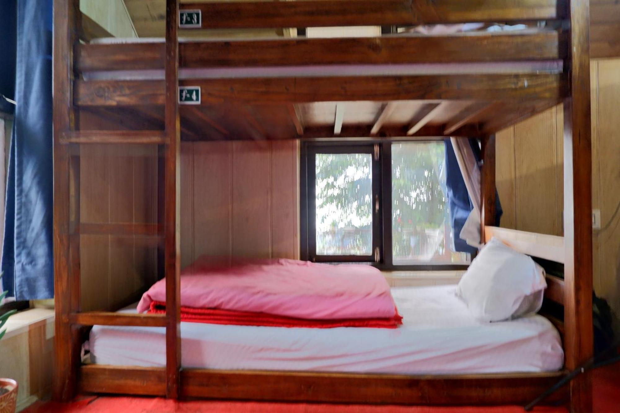 Utopia Hostels Dharamkot Mcleodganj Dharamszala Kültér fotó